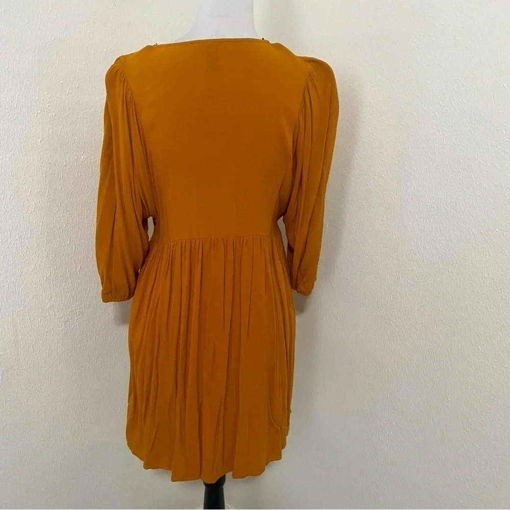 Forever 21 Women’s V-Neck Puffy 3/4 Sleeve Mini Dress Size Medium Color Mustard